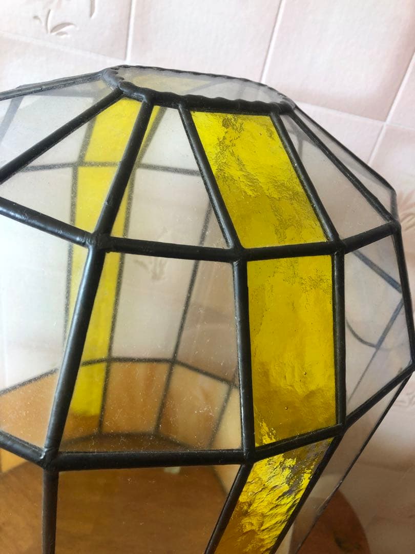H ステンドグラス　ドーム型　鳥籠風　バードケース　アンティーク調　ガラスケース