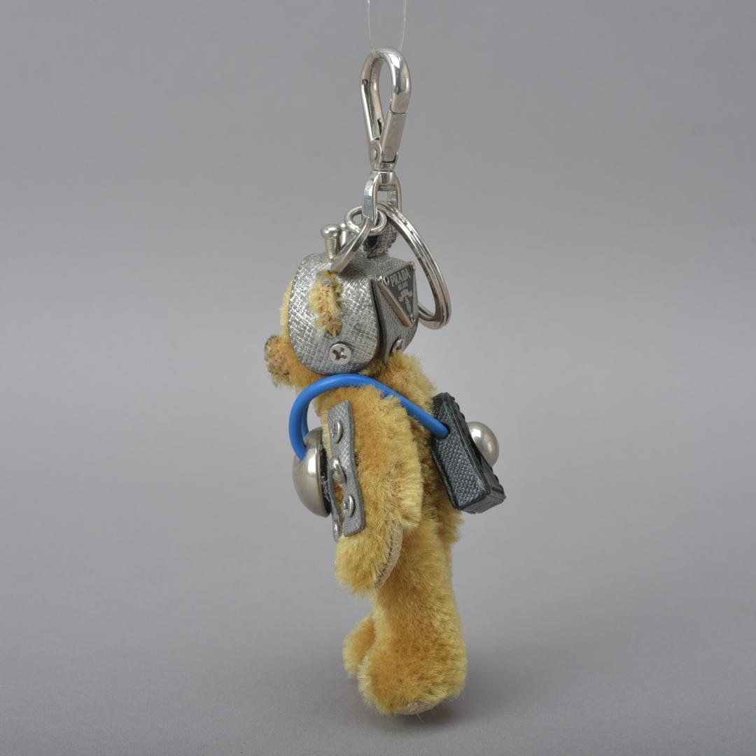 美品 PRADA プラダ テディベア くま キーホルダー ネジ ブラウン