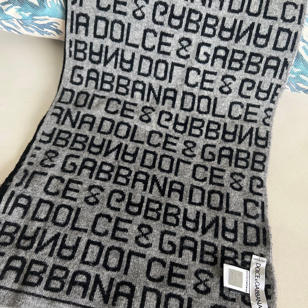Dolce & Gabbana ロゴマフラー ブラック＆グレー パリで購入 美品