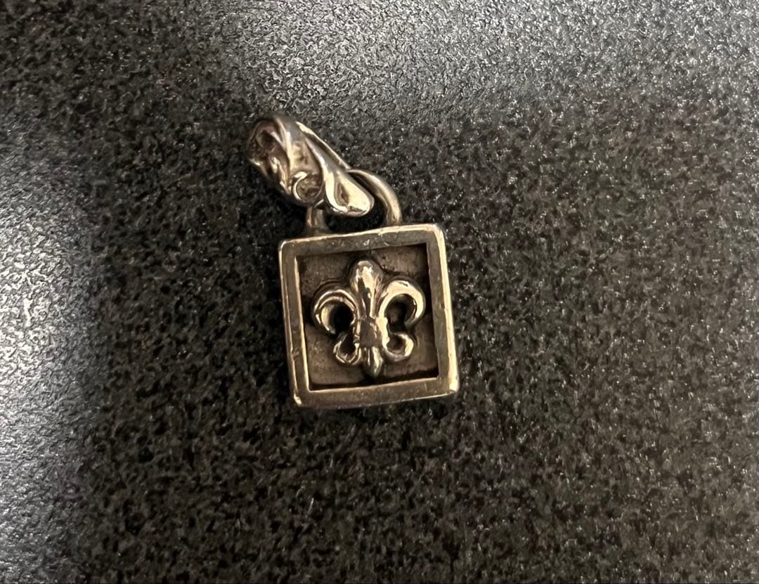 クロムハーツ フレームド チャーム BSフレア トップ 925 シルバー