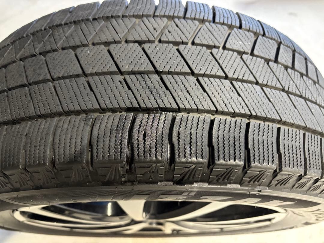 ゆっちぃ ブリヂストン VRX3 205/55R16 23年製 2本目