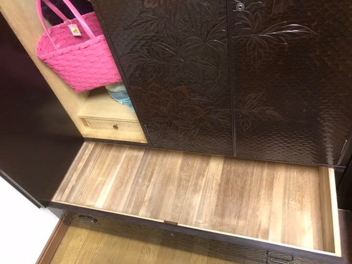 千葉県市原市手渡し可 鎌倉彫 洋箪笥 高さ181cm 幅120cm 奥行60cm