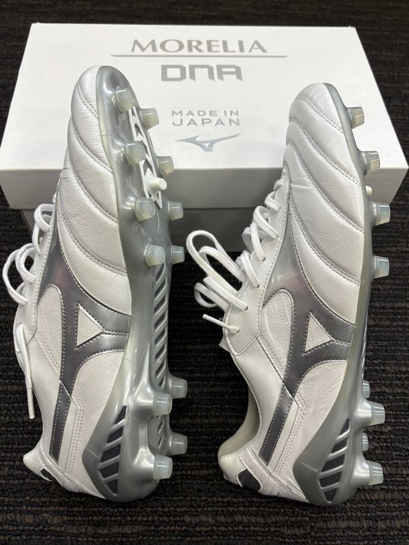 モレリア DNA JAPAN ホワイト×シルバー　27cm