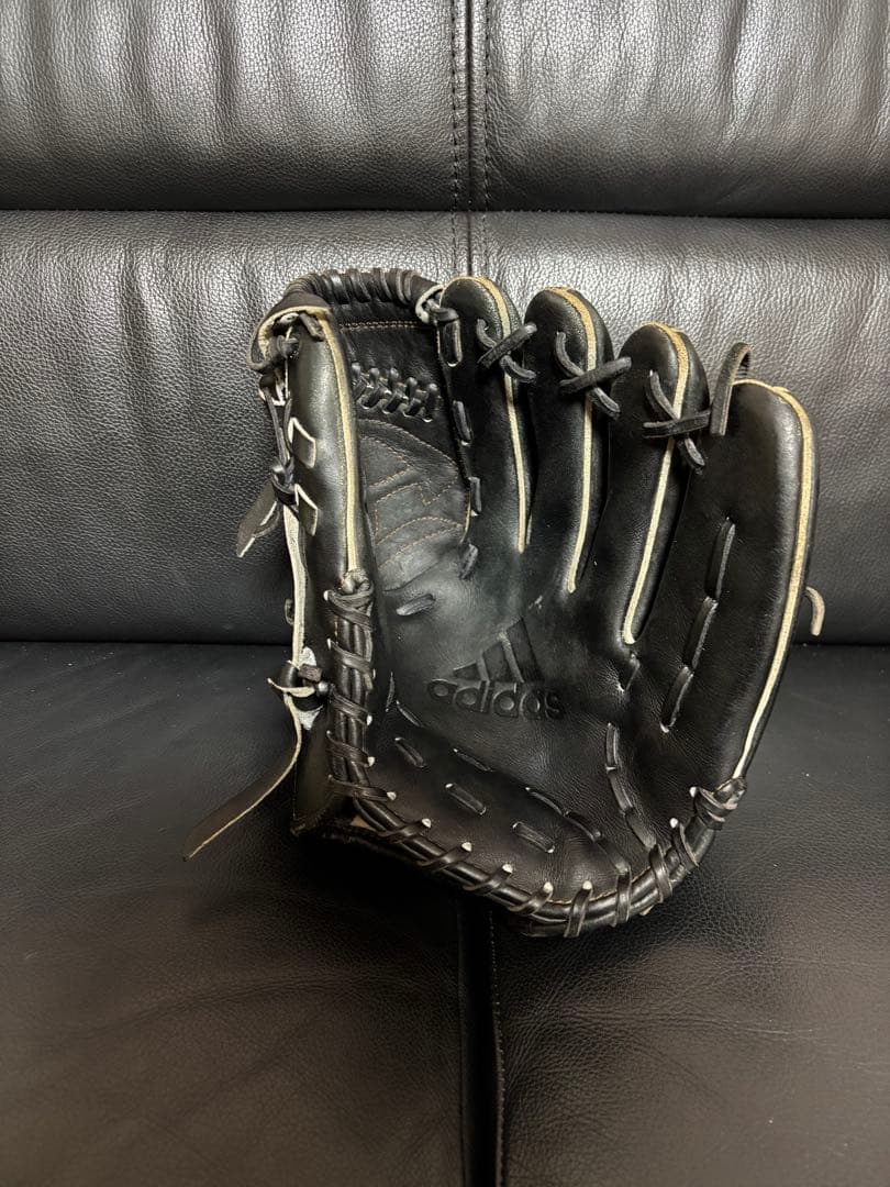 た*ま様 アディダス硬式ピッチャー用グラブ