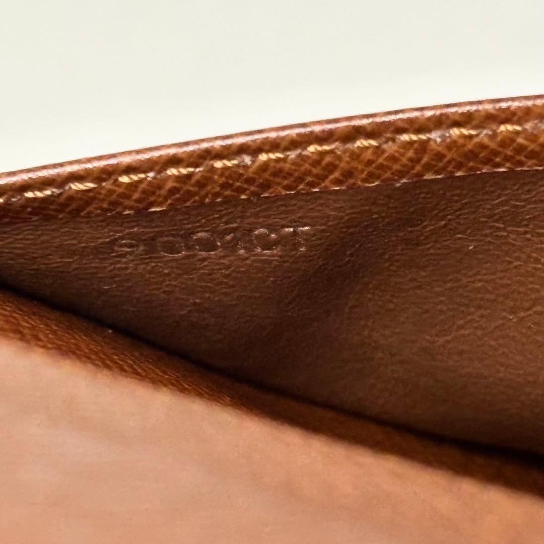 ルイヴィトン モノグラム ポルトカルトクレディ円 長財布 イニシャル無し