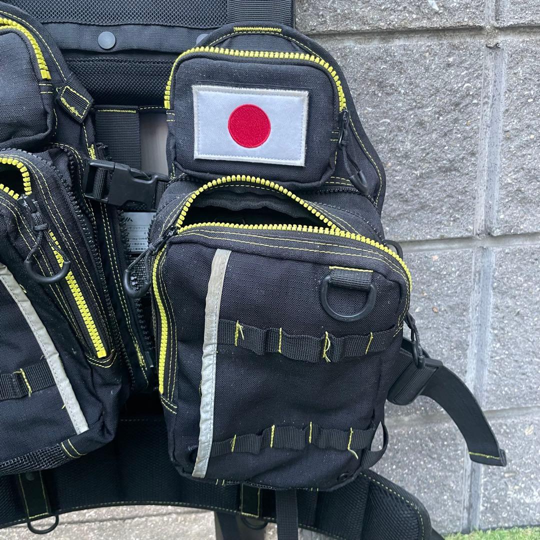 ダイワ フローティングベスト イエロー