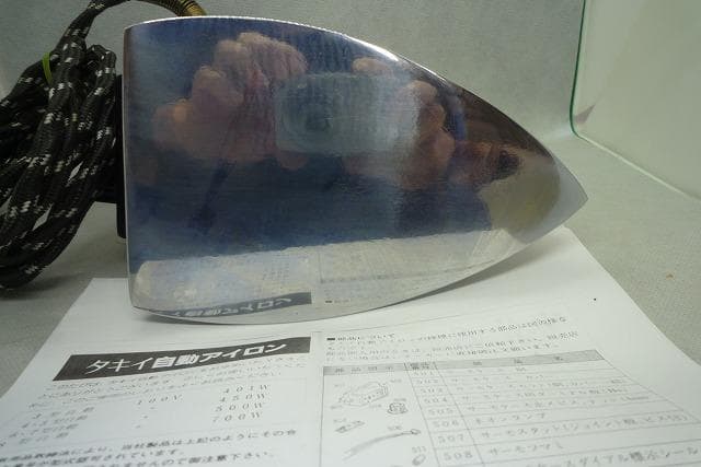 美品　タキイ　4型自動アイロン 洋裁学校予備品　和裁　洋裁　業務用アイロン
