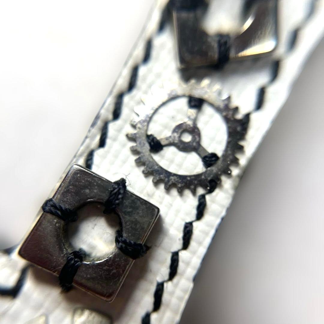 【正規品】PRADA 『Y』レザー イニシャル キーチェーン