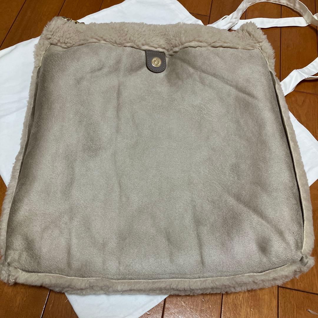 ヴィオラドーロ　チェーン　ムートン　エコファートート　エルモ　ファートート