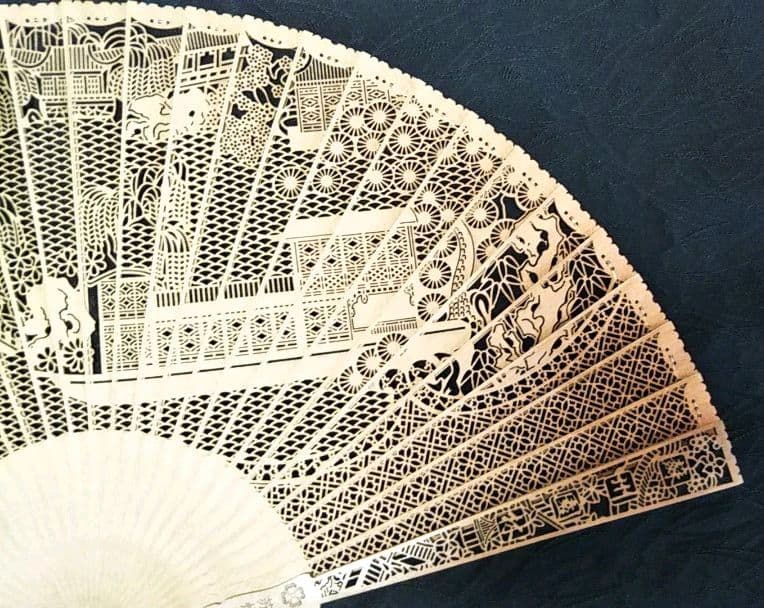 インテリア 美術品 工芸品 芸術品 置物 飾り 檀香 扇子 扇 うちわ