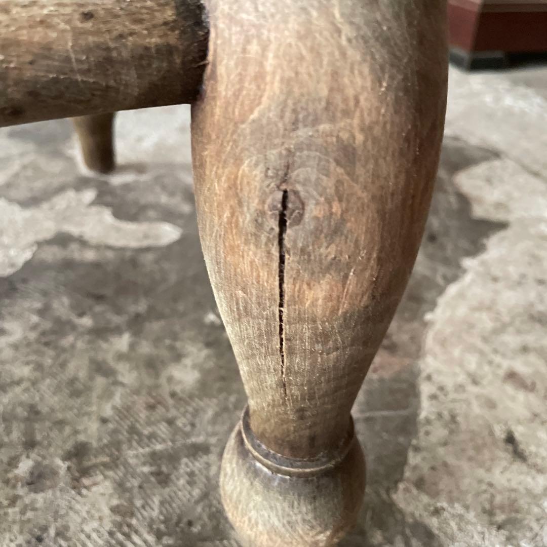 ちはるんハイバックアームチェア 剥離