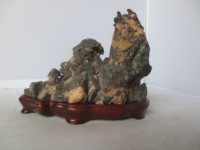 R7/09/5-12　八瀬　桃源石　巌上茅舎　龍石台座　幅18㎝