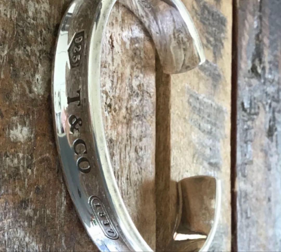 美品ティファニーバングル