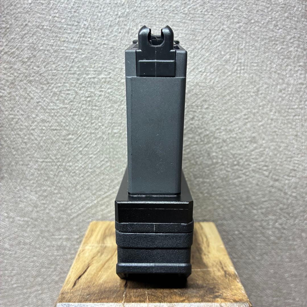 R8-05 東京マルイ GBB M4 マガジンアダプター 外部ソース仕様