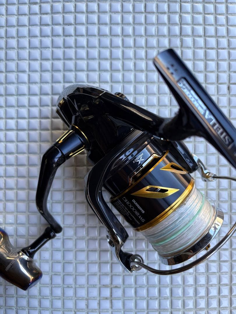 Shimano ステラSW18000HG スペアスプール付き