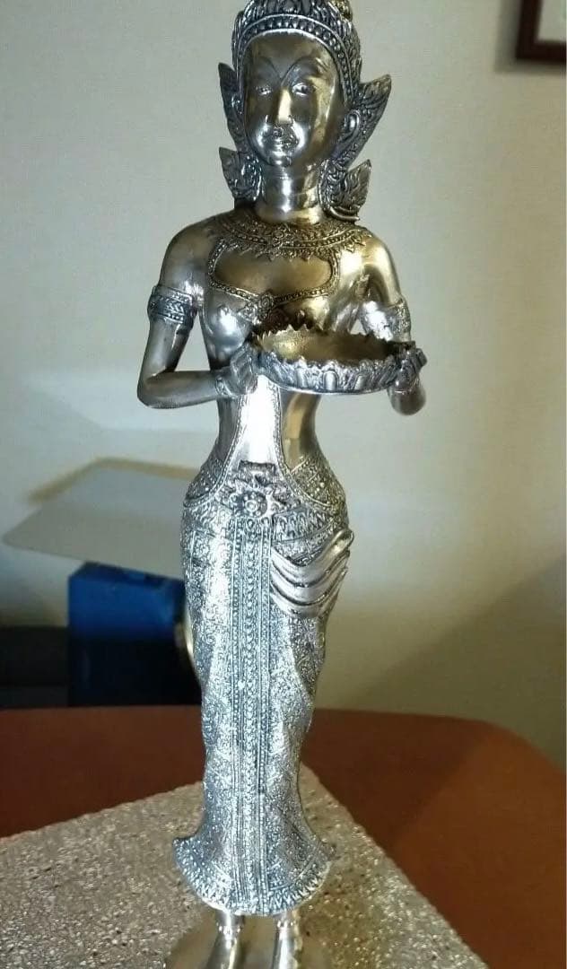 チベット女神像高さ48㌢(購入者特典有り)