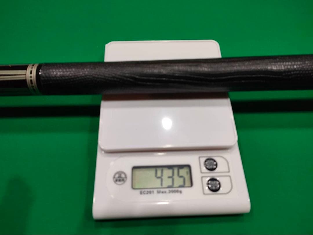 Rhino ライノ キュー Retro カーボンシャフト装備