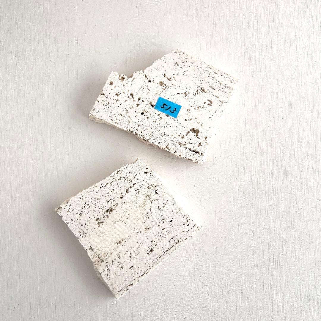 513ロマノトラバーチン（大理石端材プレート）