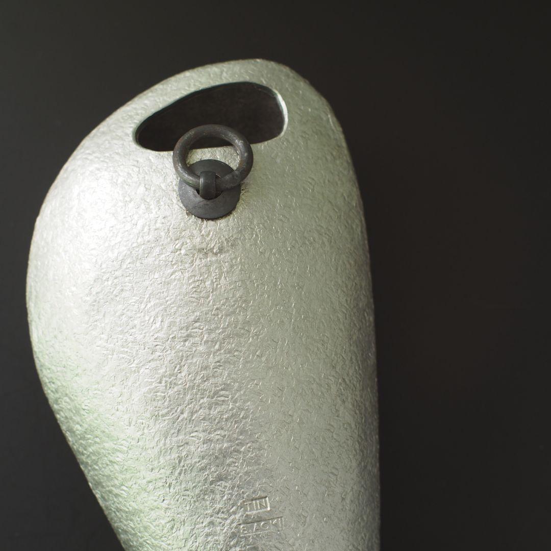 錫の花器　オブジェ　壁掛け