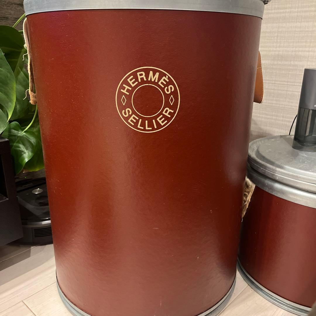 HERMÈS エルメス馬具缶