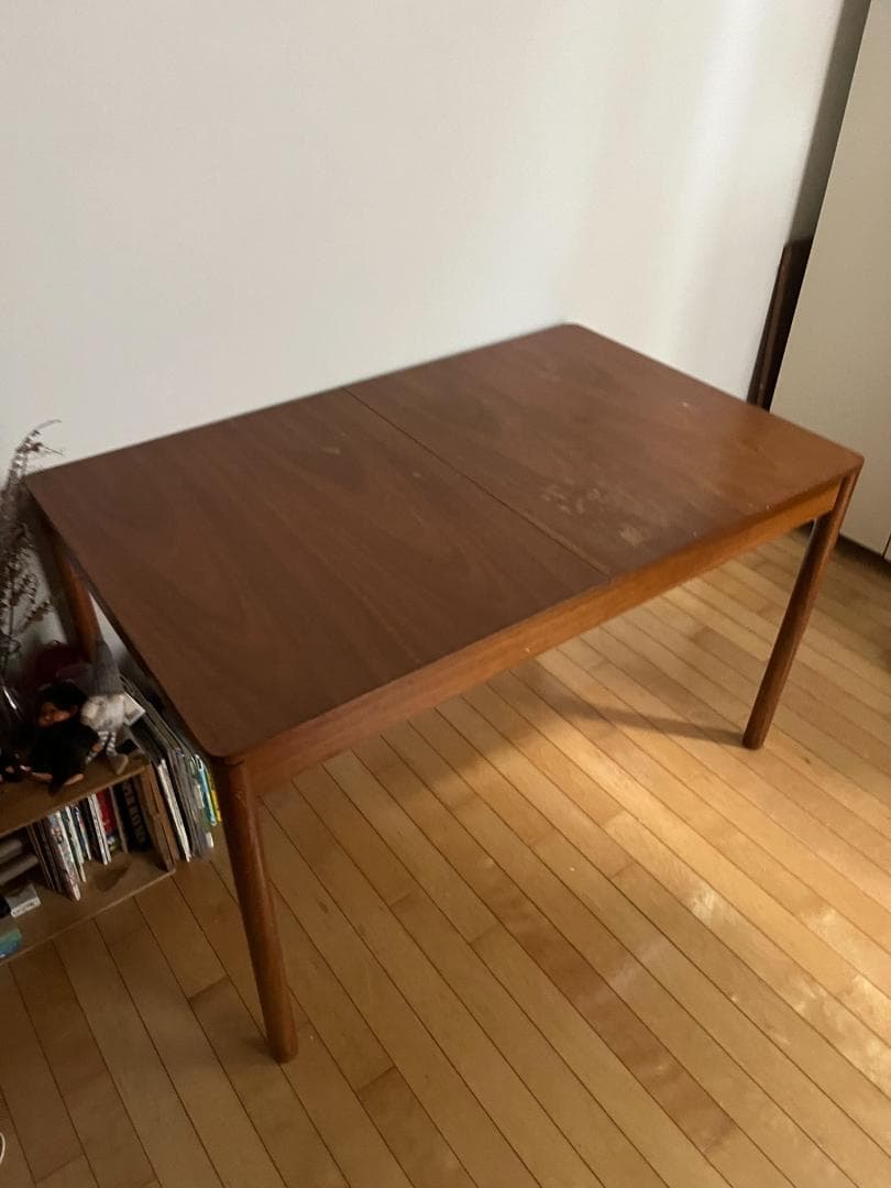 エクステンションダイニングテーブル (Archie Shine)