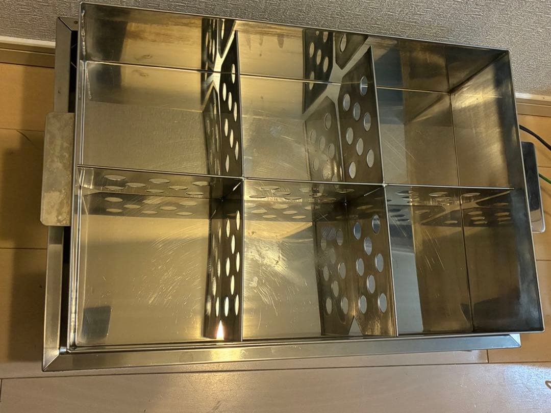 電気おでん鍋 6つ仕切り付き ステンレス製