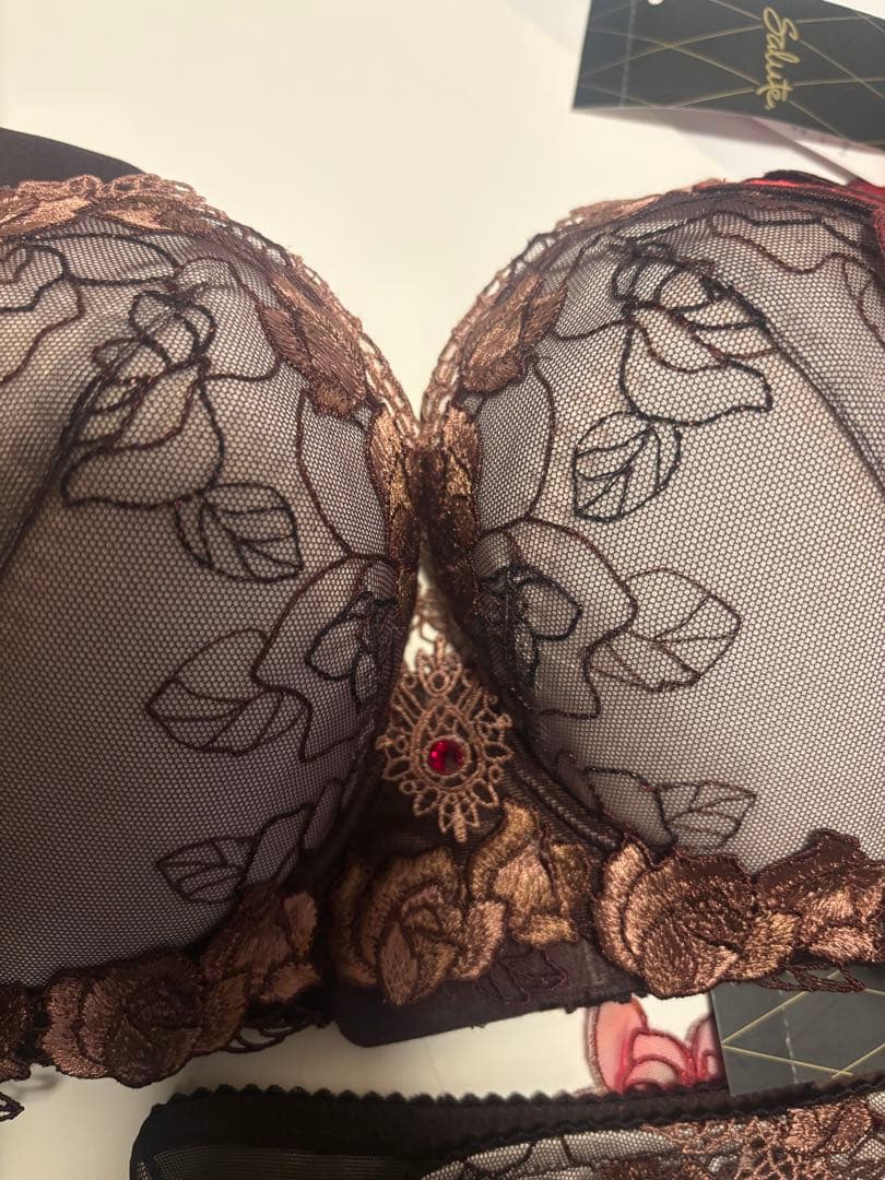 ワコール サルート G75&ソング&ガーターM WI 3点セット