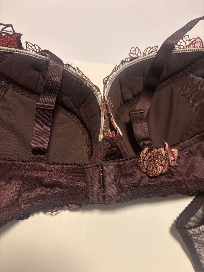 ワコール サルート G75&ソング&ガーターM WI 3点セット