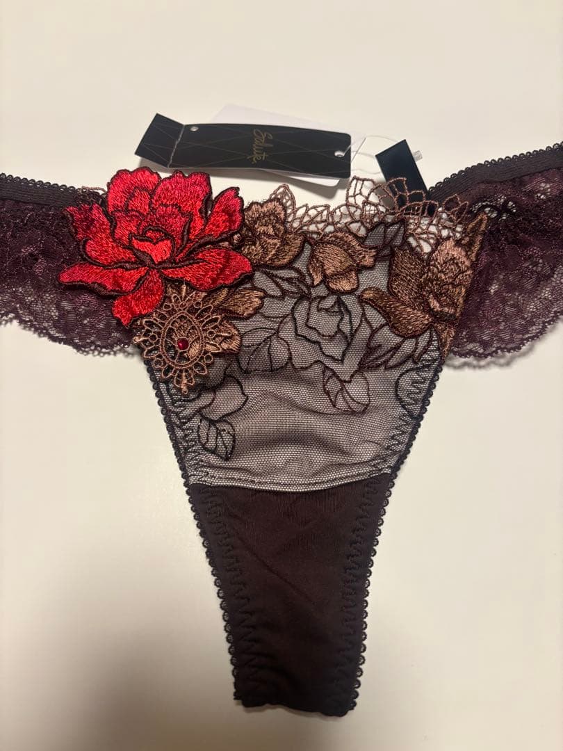 ワコール サルート G75&ソング&ガーターM WI 3点セット