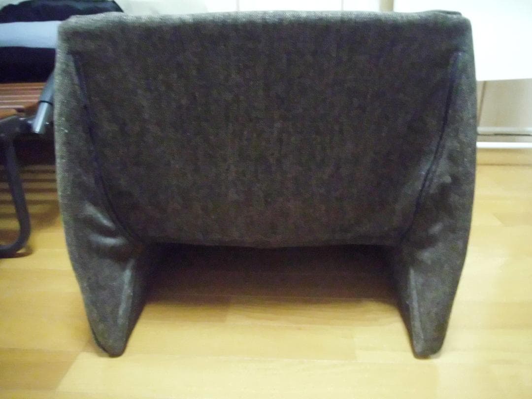 MTG スタイルドクターチェア風椅子　腰痛の人にいい椅子