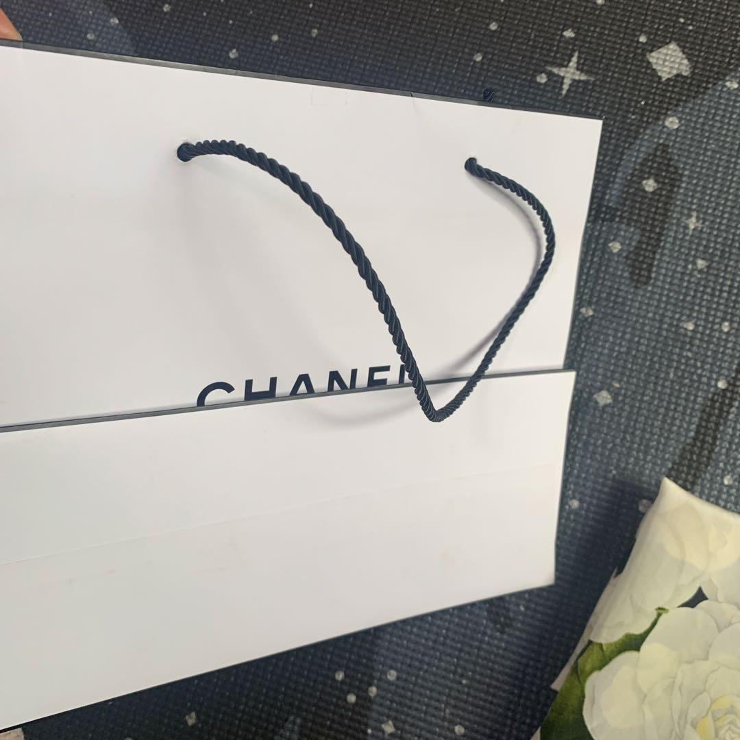 CHANEL シルク100% スカーフ　箱無し　紙袋あり