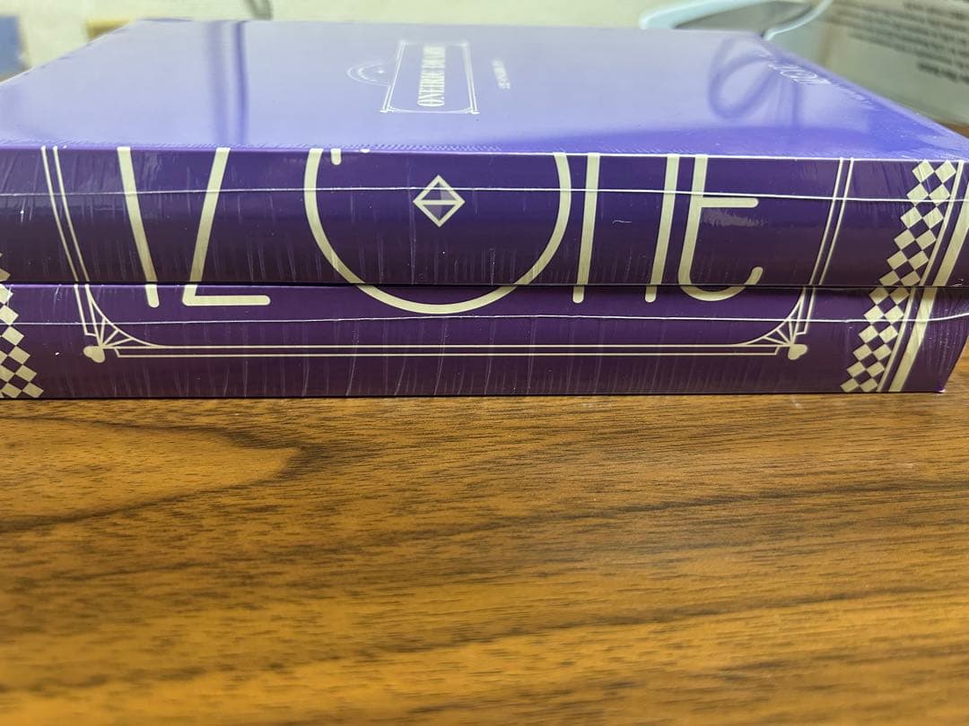 新品　未開封　IZ*ONE ONEIRIC DIARY 2個セット