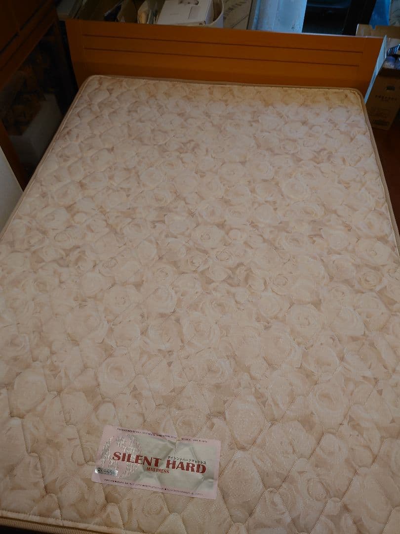 シーリージャパン製ダブルサイズベット