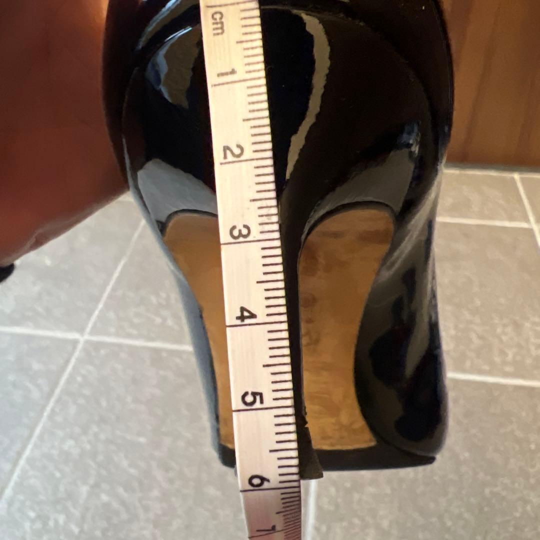 MANOLO BLAHNIK マノロブラニク エナメルパンプス 38 24 黒