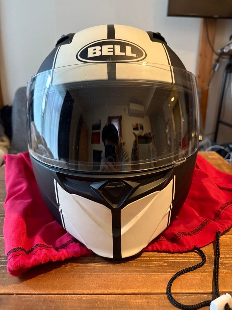 bell リボルバーエボ　ホワイト/ブラック