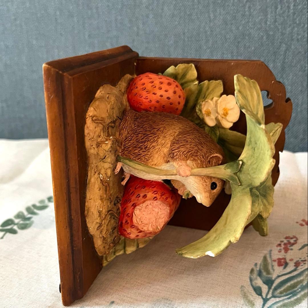 ビアトリクス・ポター フィギュリン Border Fine Arts A2108