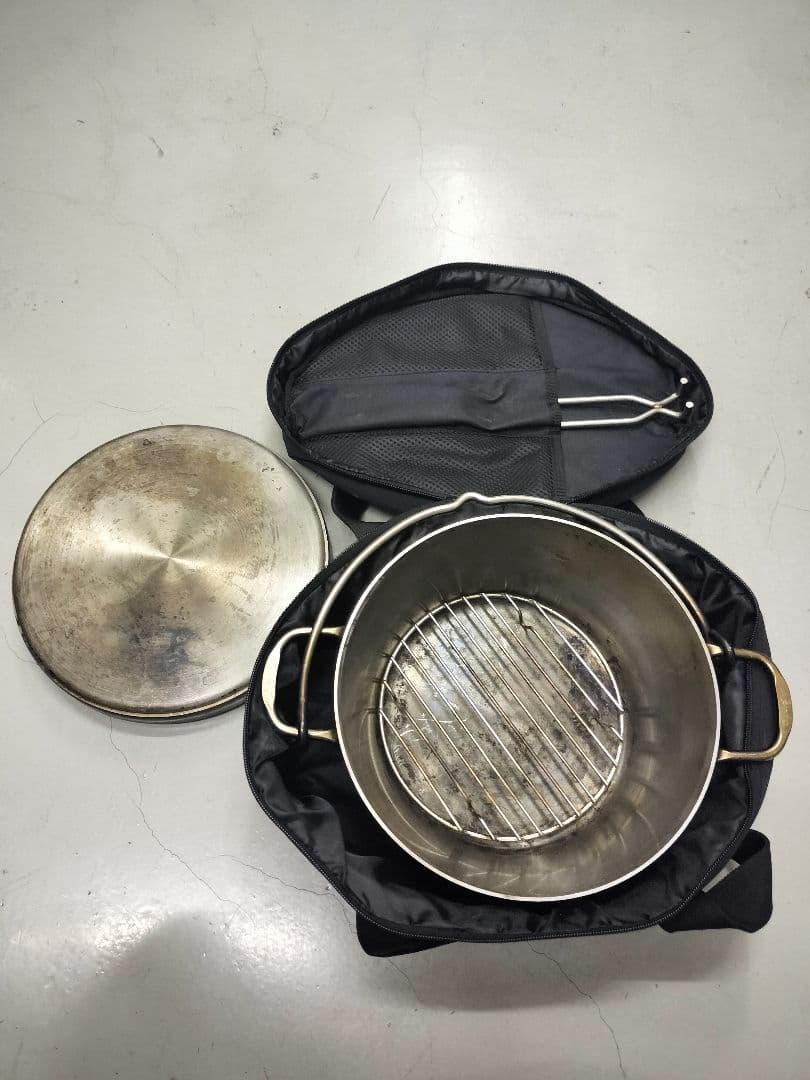 最終値下げ　ソト　10インチ　ステンレスダッチオーブン　SOTO