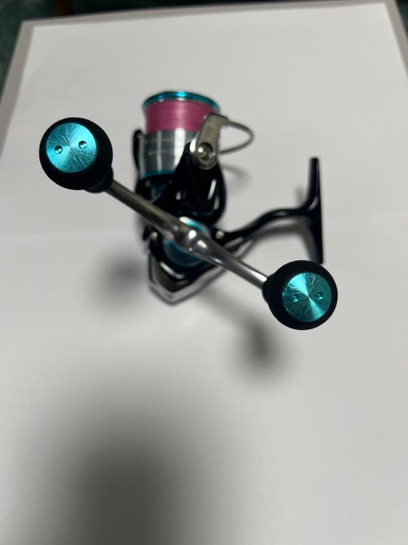 19エメラルダス LT2500S-DH スピニングリール