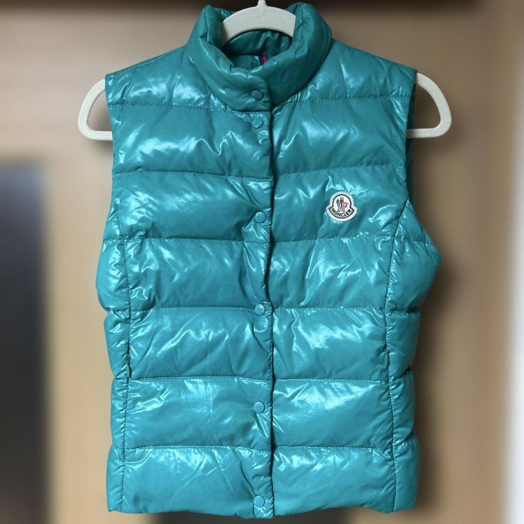 モンクレール　レディース　ダウンベスト