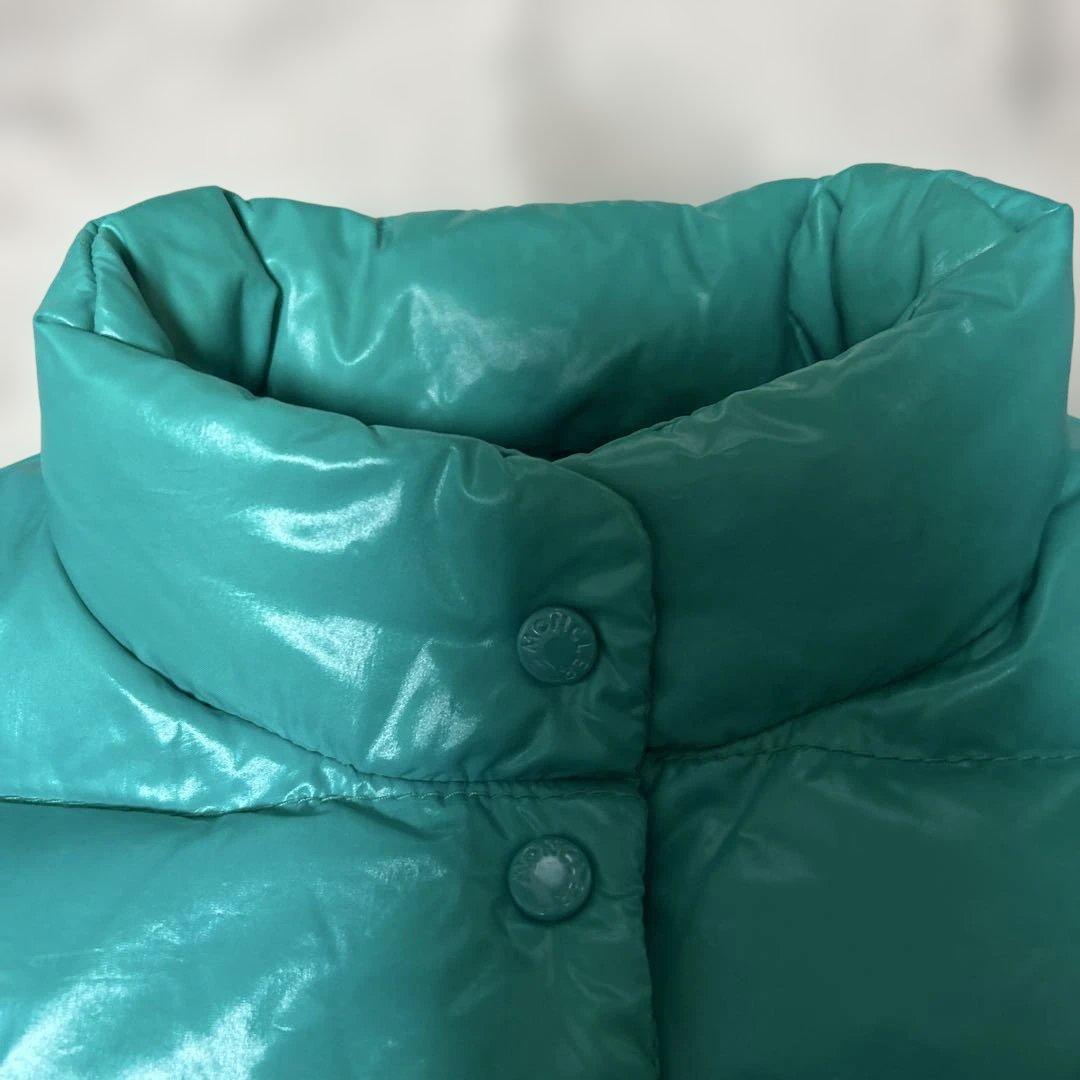 モンクレール　レディース　ダウンベスト