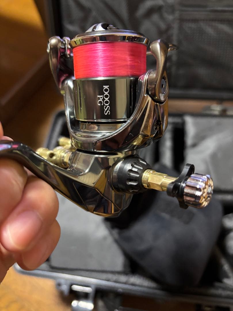 新年価格:新品未使用22STELLA c1000箱付き。34ハンドルセット