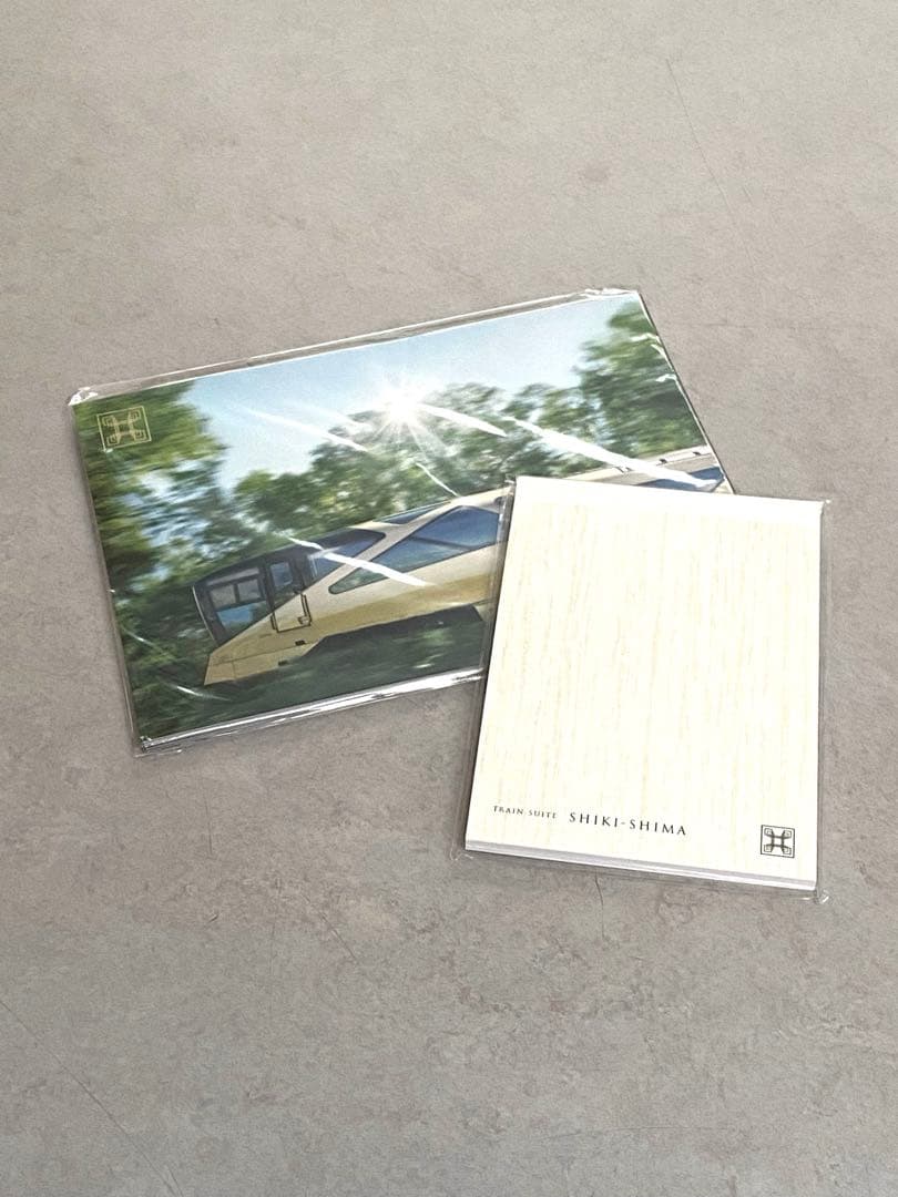 ★四季島 乗車記念グッズセット/ピンバッジ、栞等★