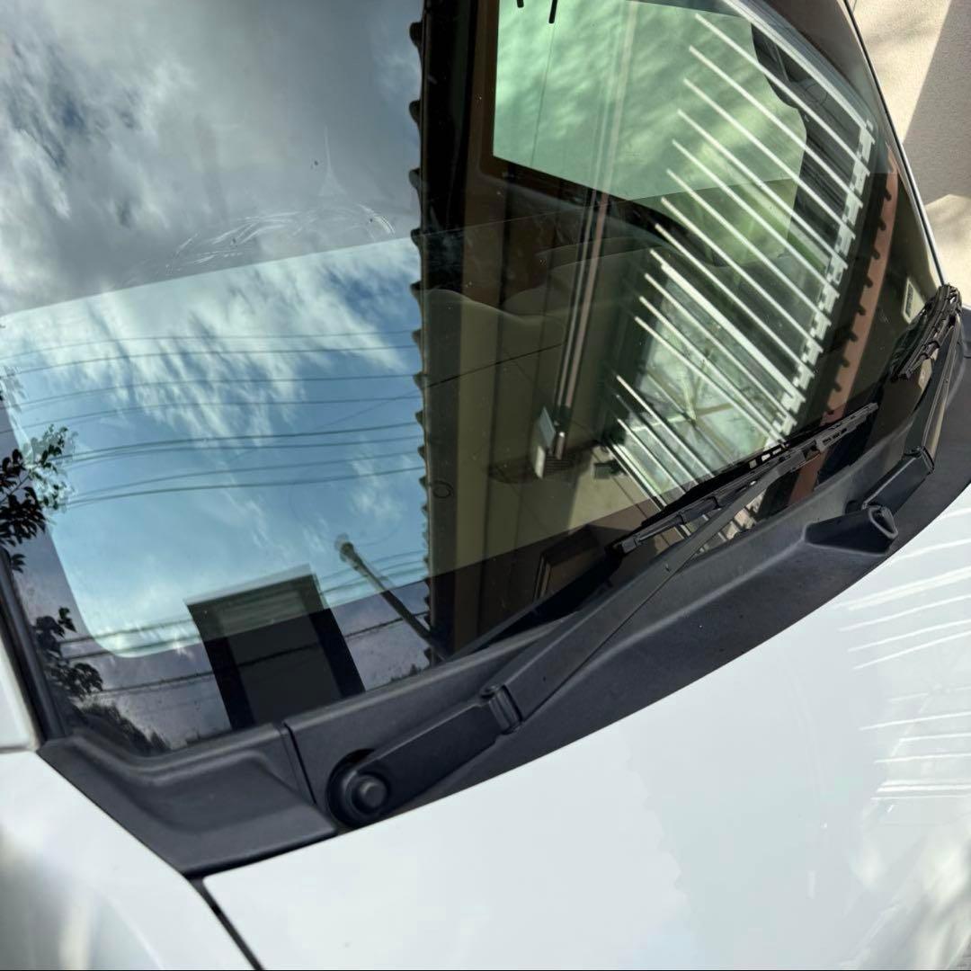 17エブリィ フロントスクリーン ポリカーボネート板 スモーク エブリイバン