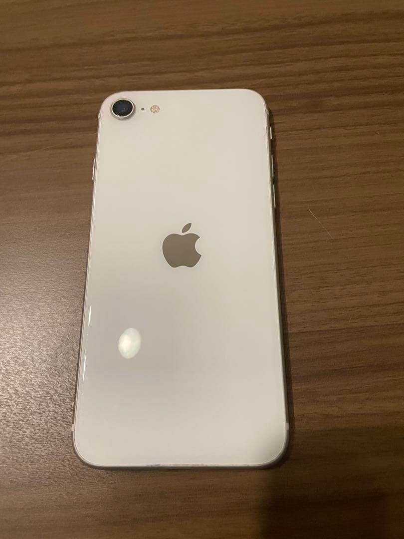 ぴ*こ様 Apple iPhone SE 2世代　64GB ホワイト