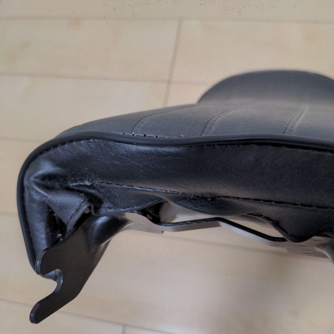 ヤマハ　YB-1 純正シート