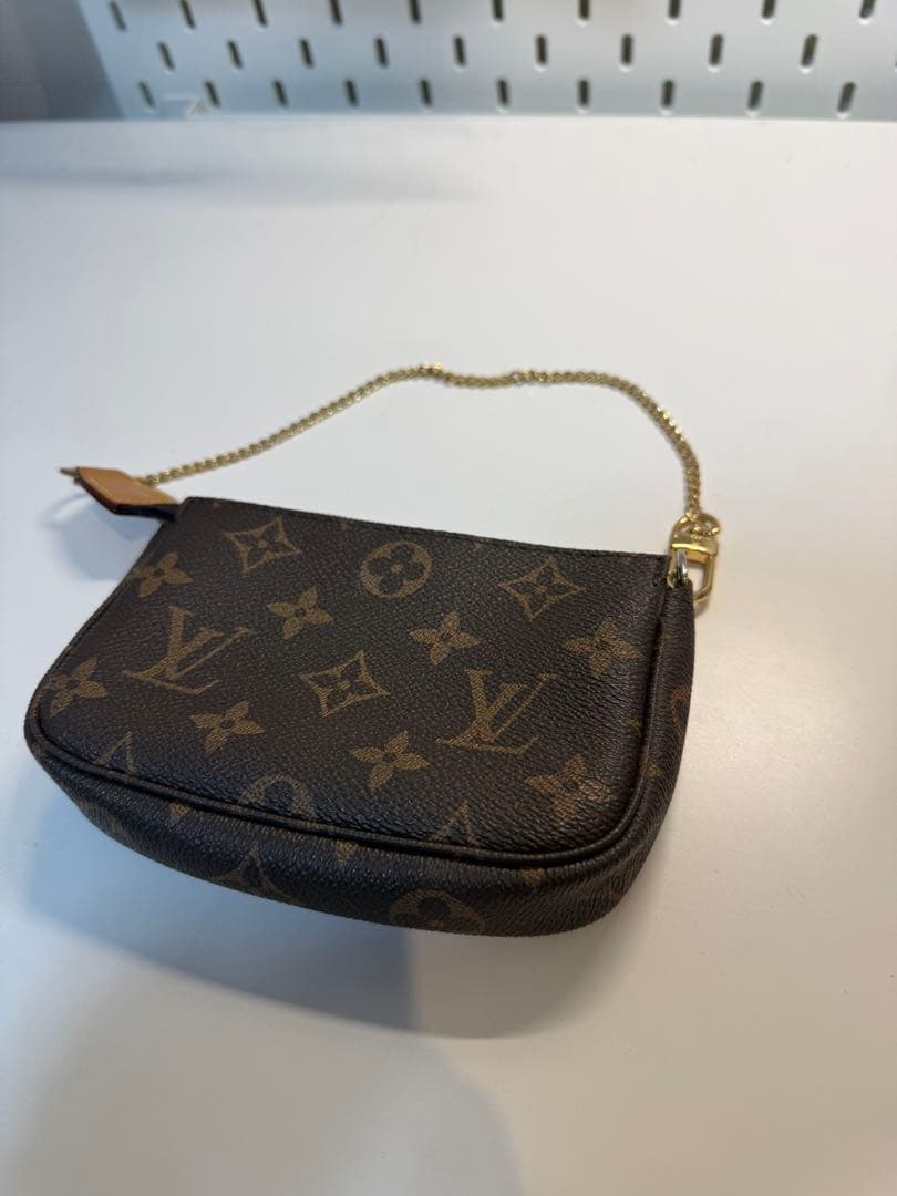 ルイヴィトン　アクセソワール