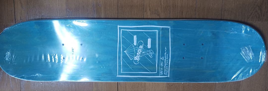 gt072　レスケ　スケートボードデッキ 7.375インチ