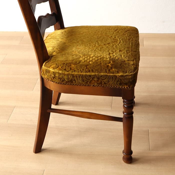 ヴィンテージ カリモク ダイニングチェア レトロ ベロア 鋲打