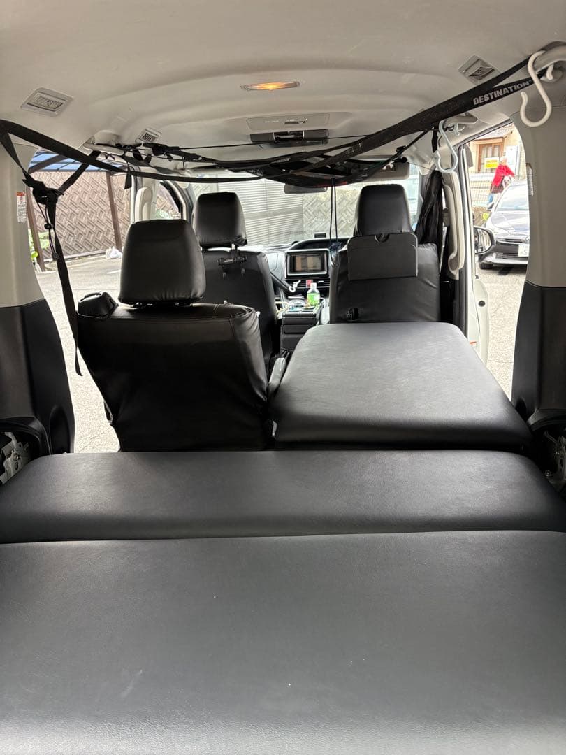 ノア80系7人乗り車専用ベッドキット