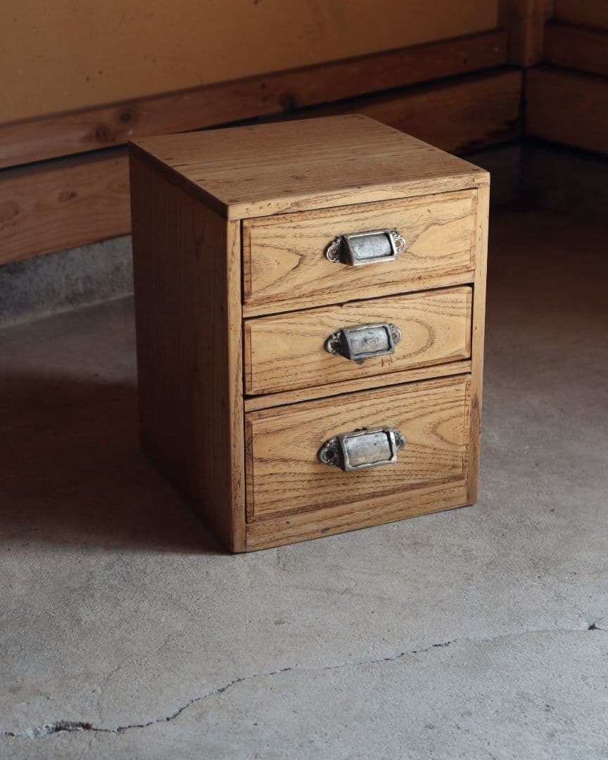 お値下げ中　コンパクトな桐の小引き出し　古道具 古家具 ドロワー アンティーク